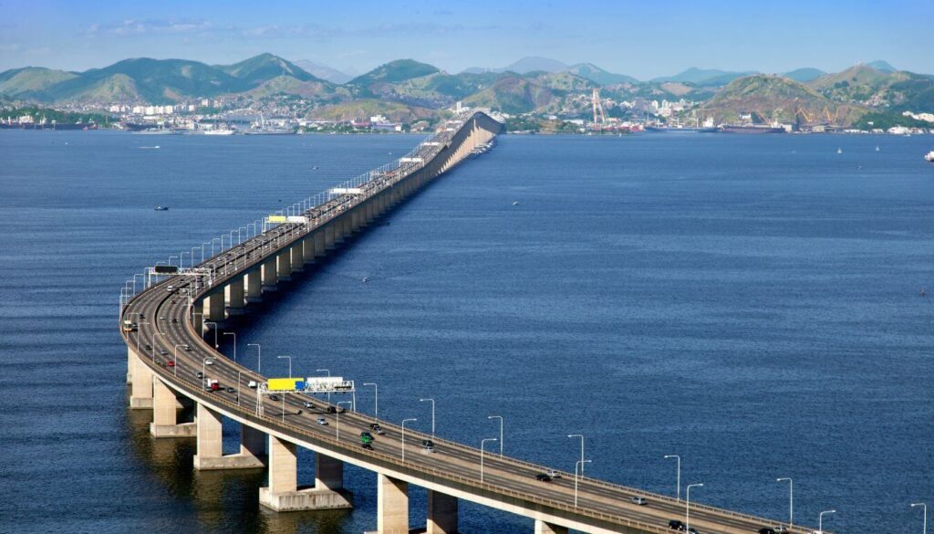 Ponte cidade de Niterói RJ